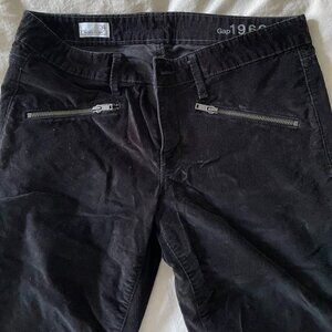 GAP 1969 Always Skinny Velvet Pants – True Black (Zipper Detail)